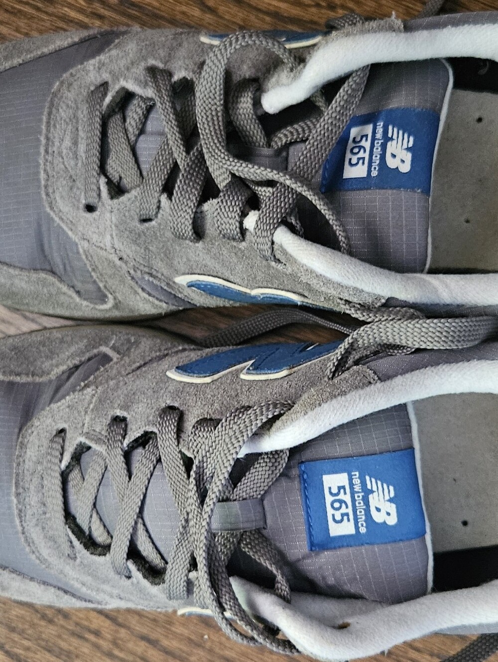 New Balance Kids Gray and Blue 565 Sneakers